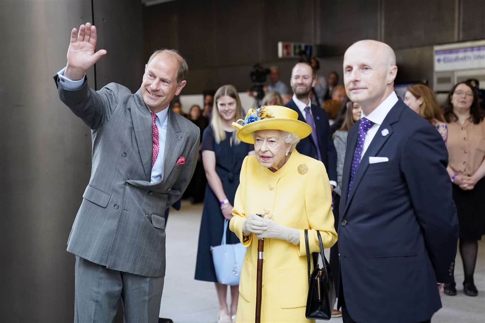 The Queen with the Earl of Wessex and Andy Byford Commissioner of Transport for London (Andrew Matthews/PA)