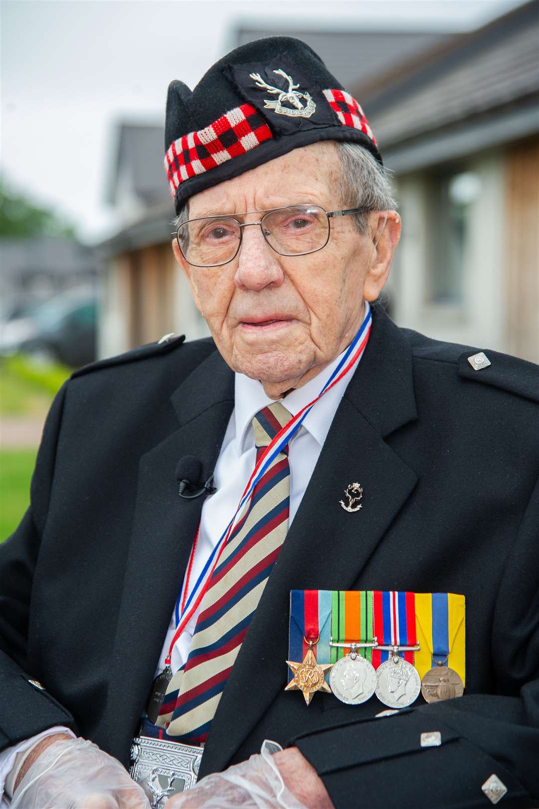 Donald Smith was proud to remember the men he fought with at St Valéry.