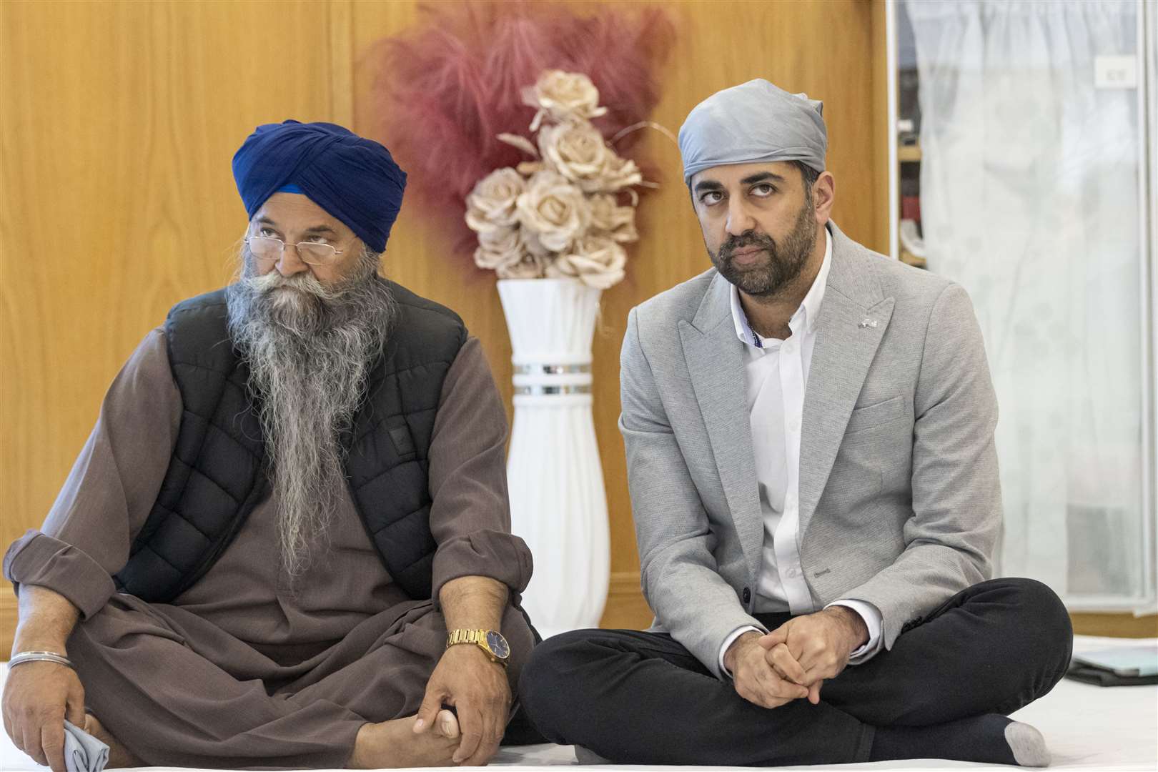Humza Yousaf met members of Glasgow’s Sikh community (Robert Perry/PA)