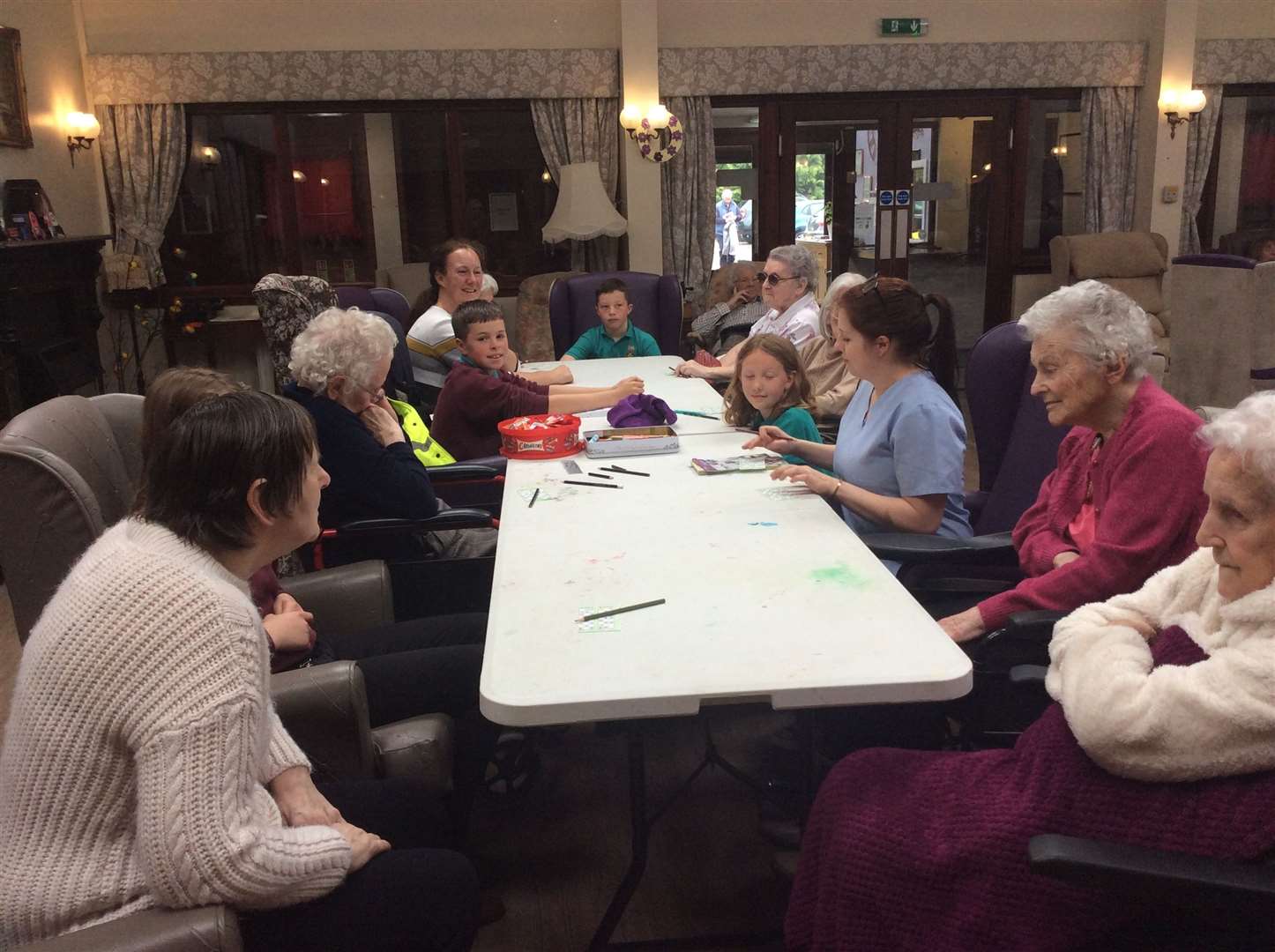 Dallas pupils and Cathay residents preparing for Bingo.