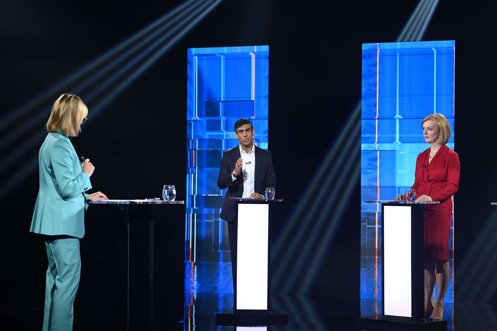Rishi Sunak and Liz Truss taking part in Britain’s Next Prime Minister: The ITV Debate (Jonathan Hordle/ITV/PA)