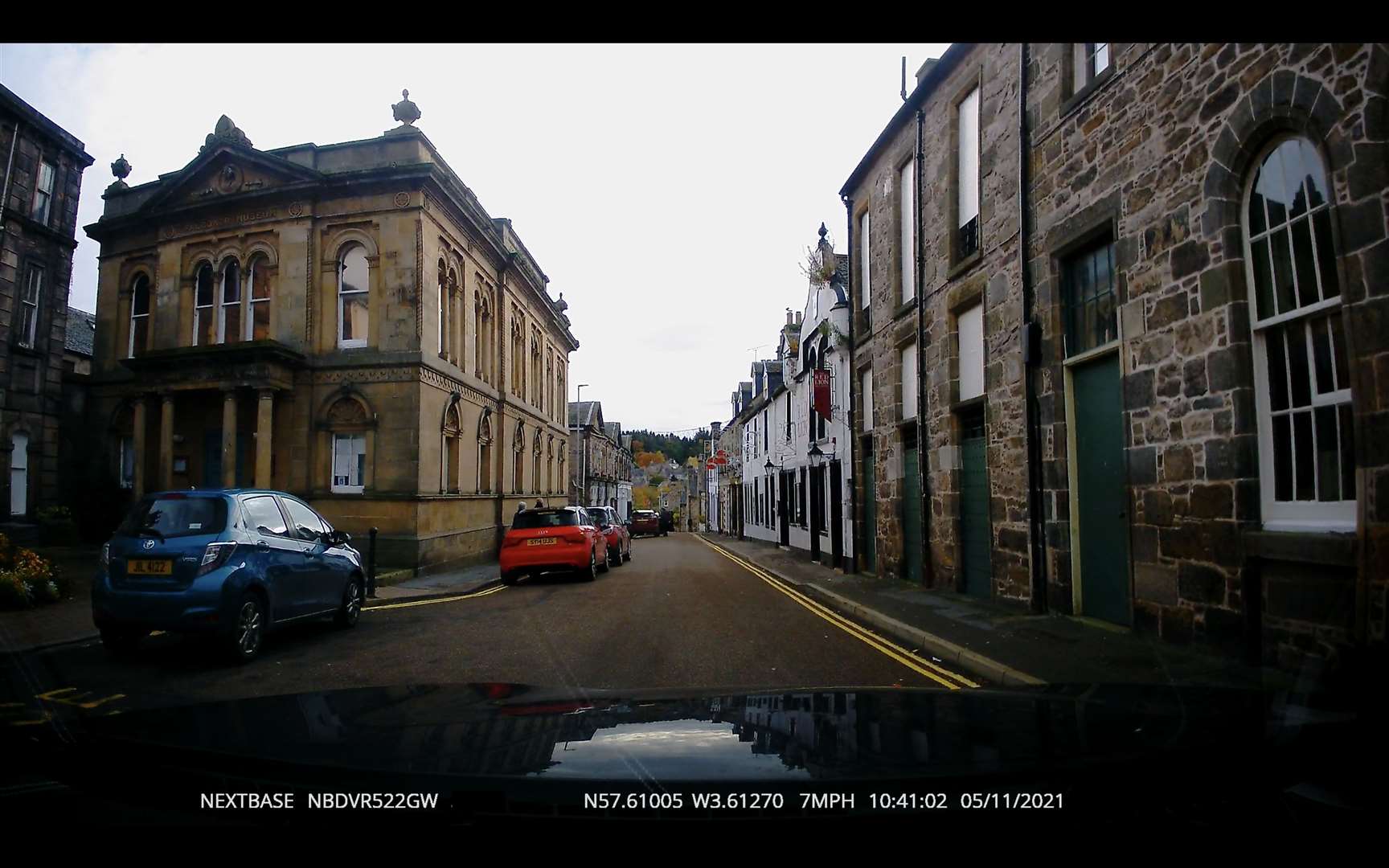 A reader's snap of a busy morning on Tolbooth Street, despite double yellow lines prohibiting parking.