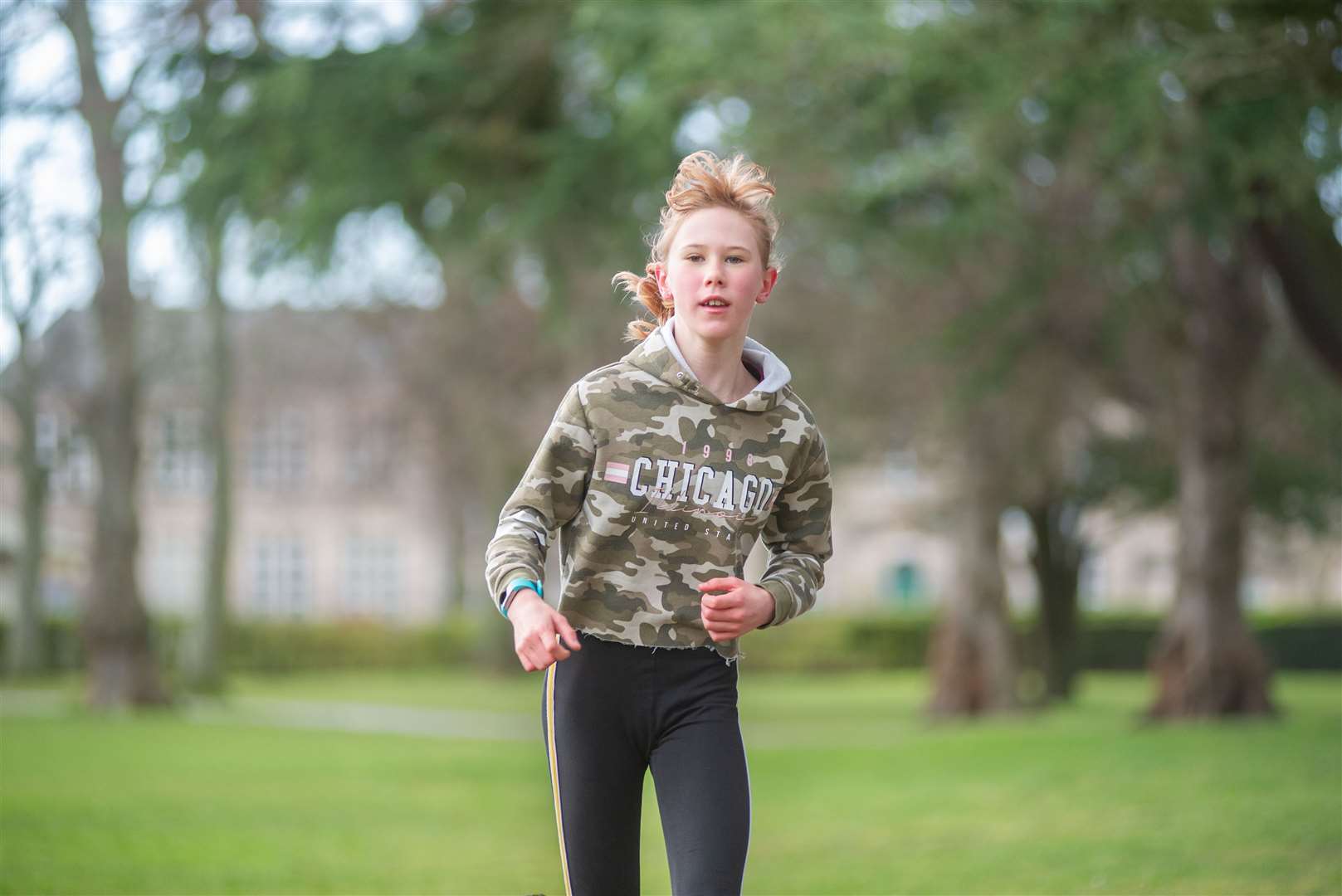 4th overall in the P6-7 Girls race was Mackenzie Dickson from Pilmuir Primary School...Forres Harriers' organised Forres Primary Schools Cross Country, held at Grant Park, Forres...Picture: Daniel Forsyth..