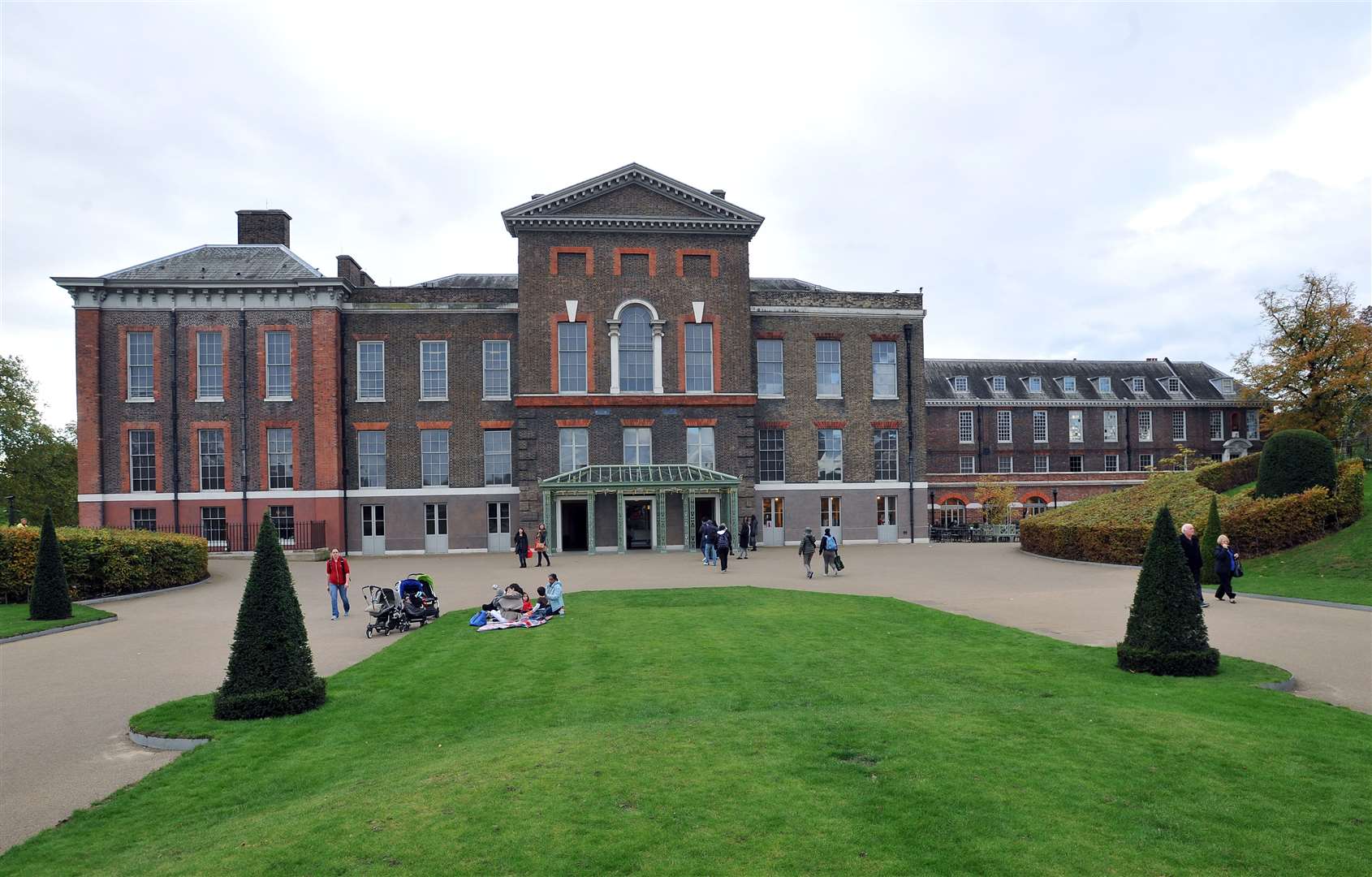 Kensington Palace in London, where William and Kate have Apartment 1A (Nick Ansell/PA)