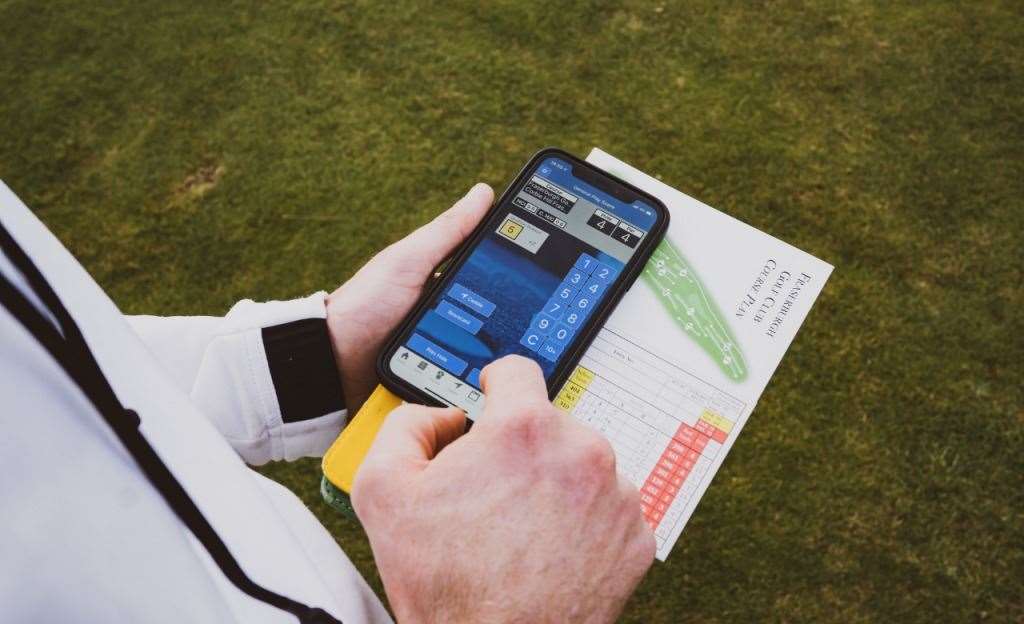 The new app will allow players to book games and check their handicap progress.