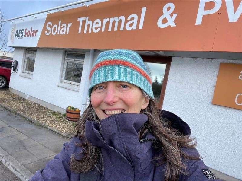 Arian Burgess MSP enjoyed her visit to AES Solar.