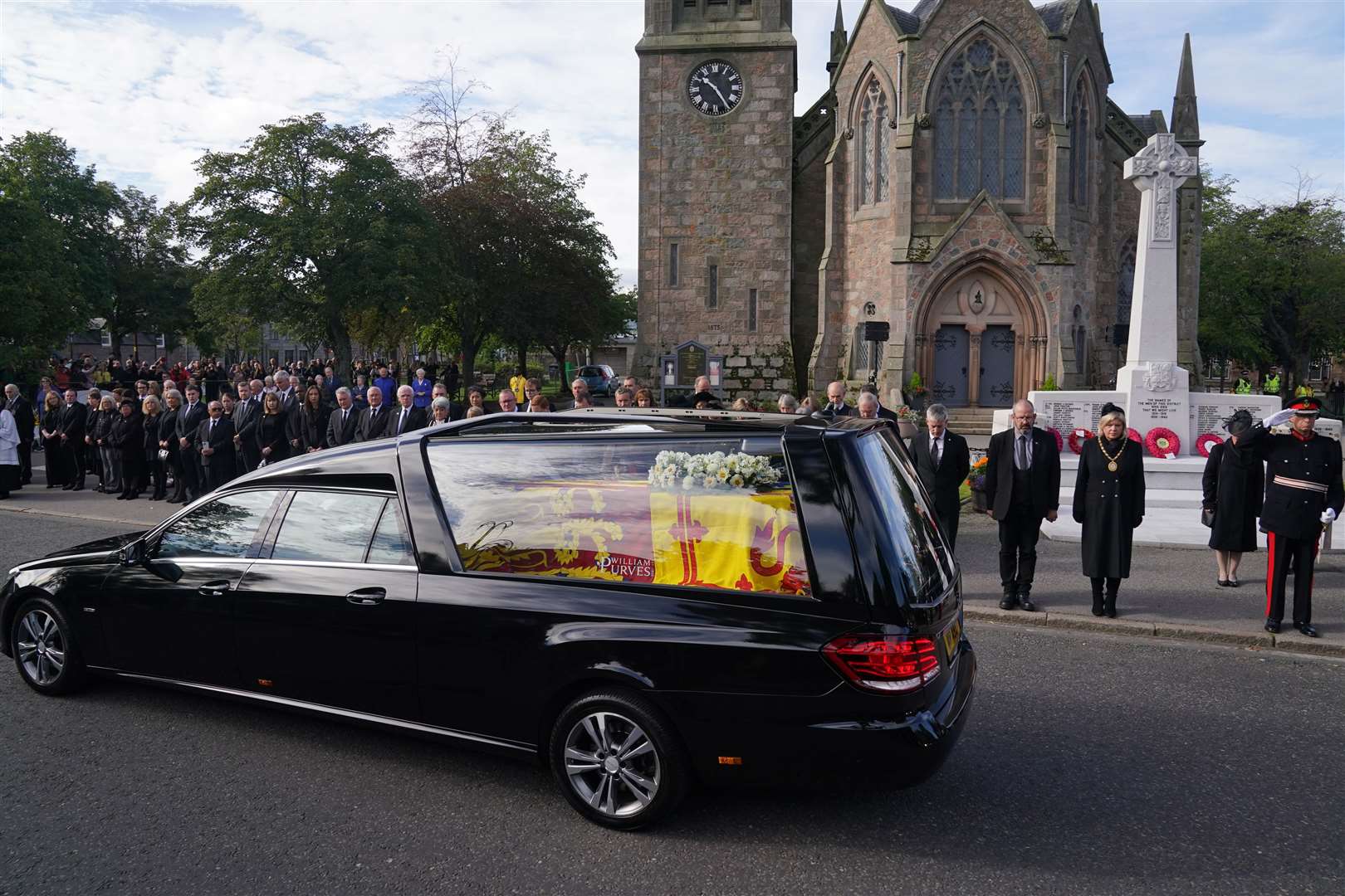 The hearse carrying the coffin of Queen Elizabeth II (Andrew Milligan/PA)