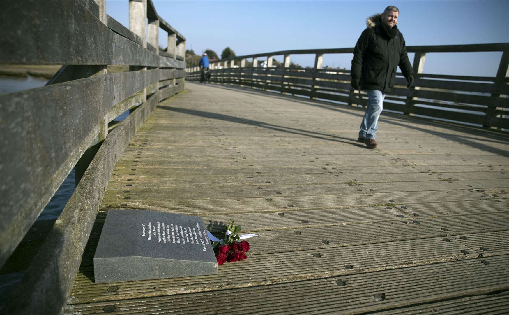 A memorial for the victims of the Shoreham Airshow crash on a bridge near to the crash site (PA)