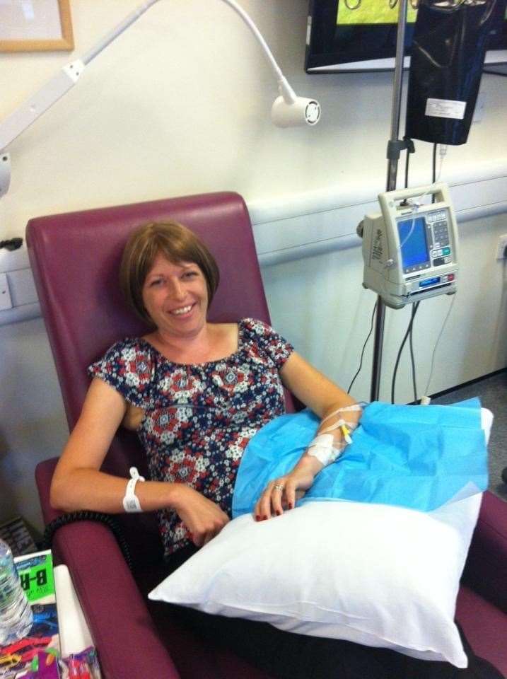 Tracey Horsburgh receives treatment for cancer in hospital (Cancer Research UK/PA)