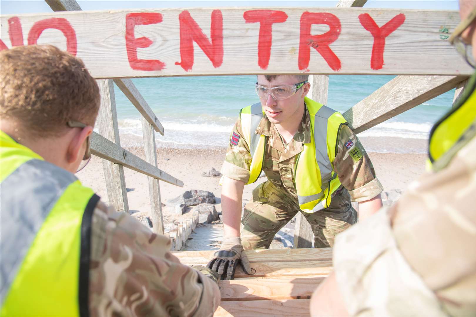 No entry, but not for much longer as the 39 Engineer Regiment service personnel get to work. Picture: Daniel Forsyth