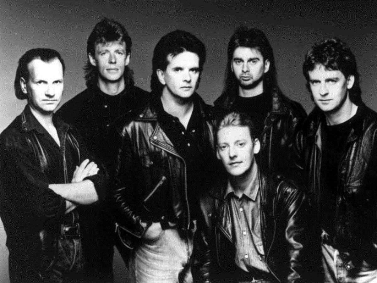 Rory (2nd from left) at the start of the Runrig journey.
