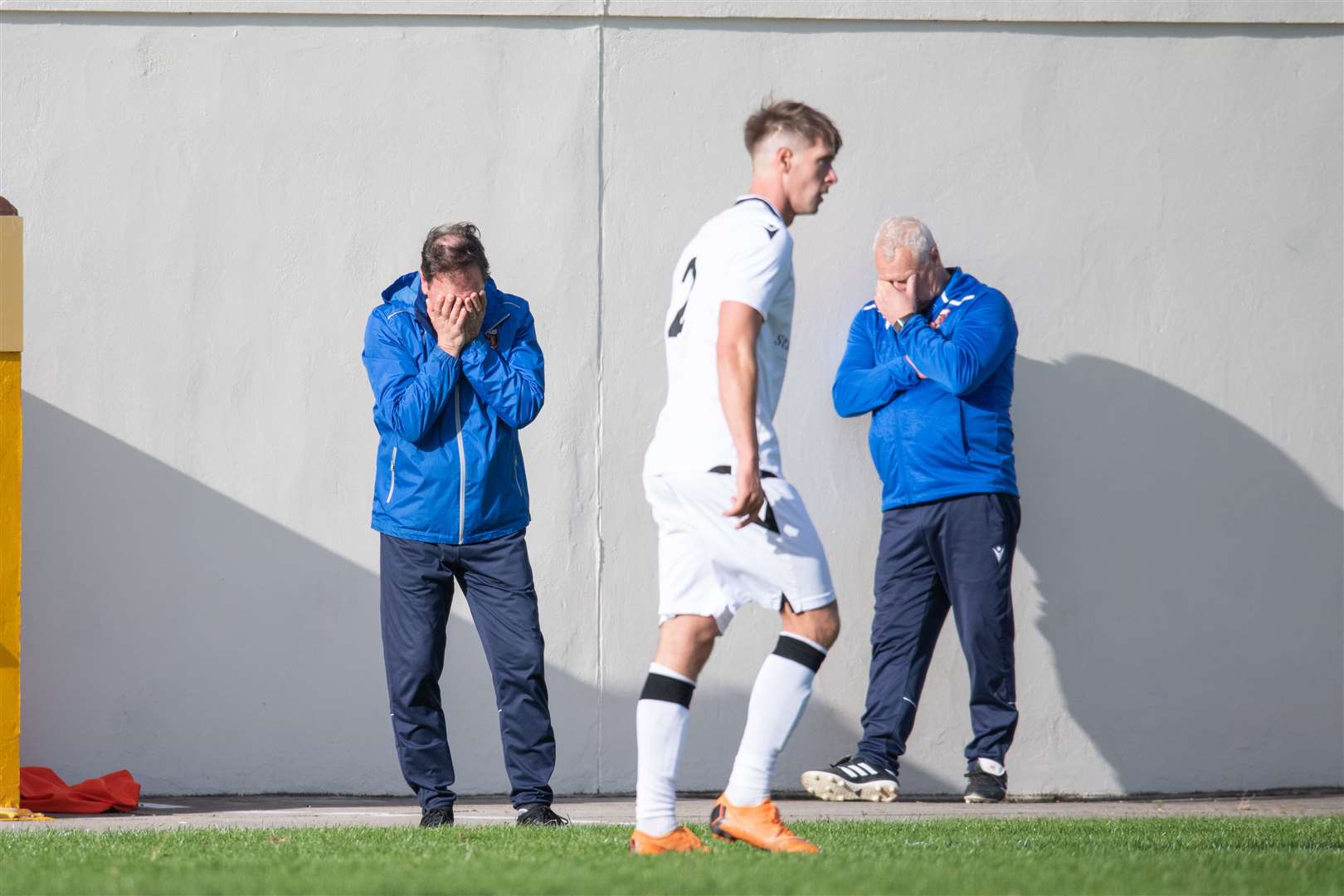 Rothes manager Ross Jack and assistant Jim Walker can't believe what they are seeing. Picture: Daniel Forsyth..
