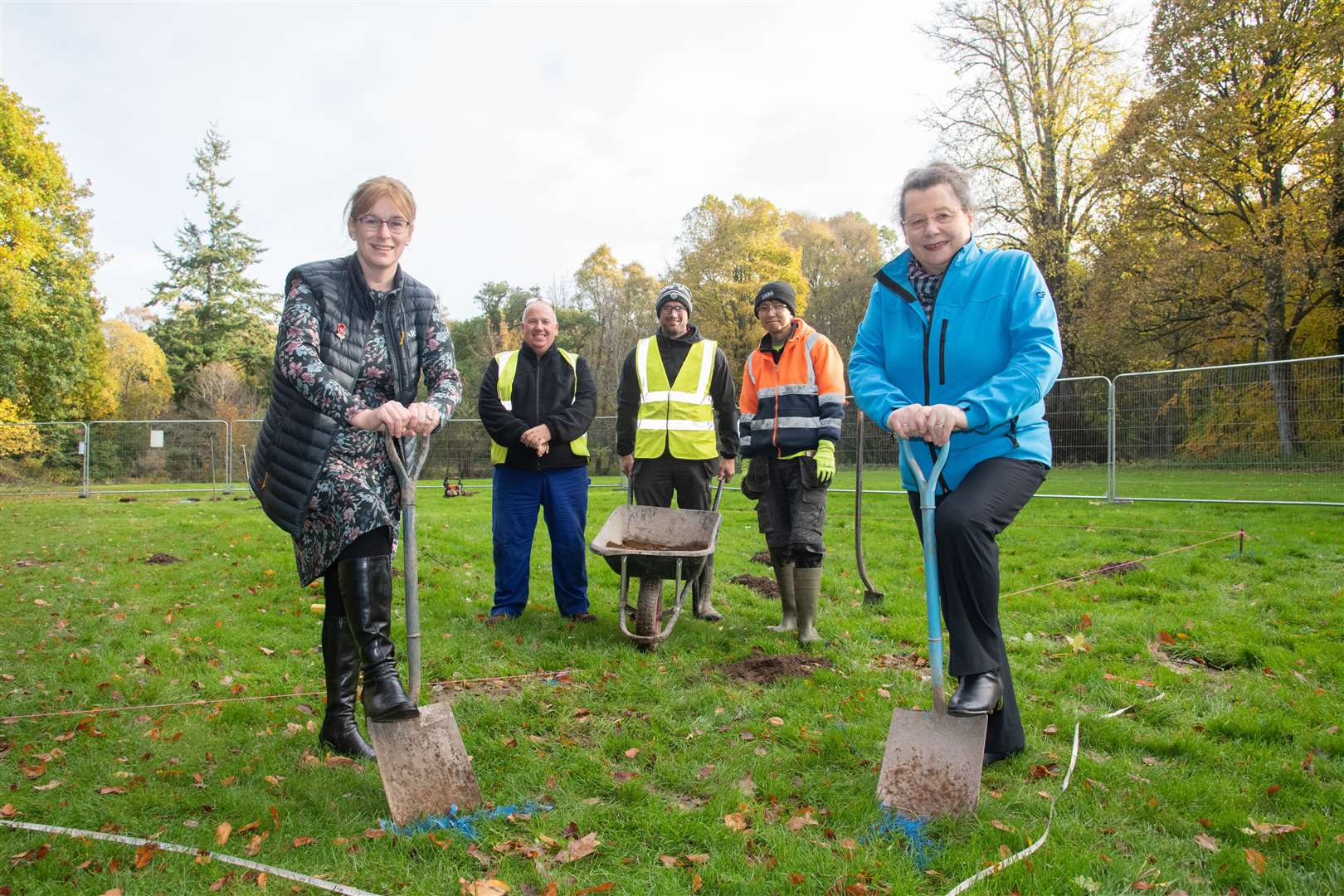 Fundraisers Kathleen Robertson (left) and Ann Rossiter (right) cut the turf...Work starts on the outdoor gym in Forres, which will be on a piece of land between Sandquhar Loch and Forres Academy. ..Picture: Daniel Forsyth..