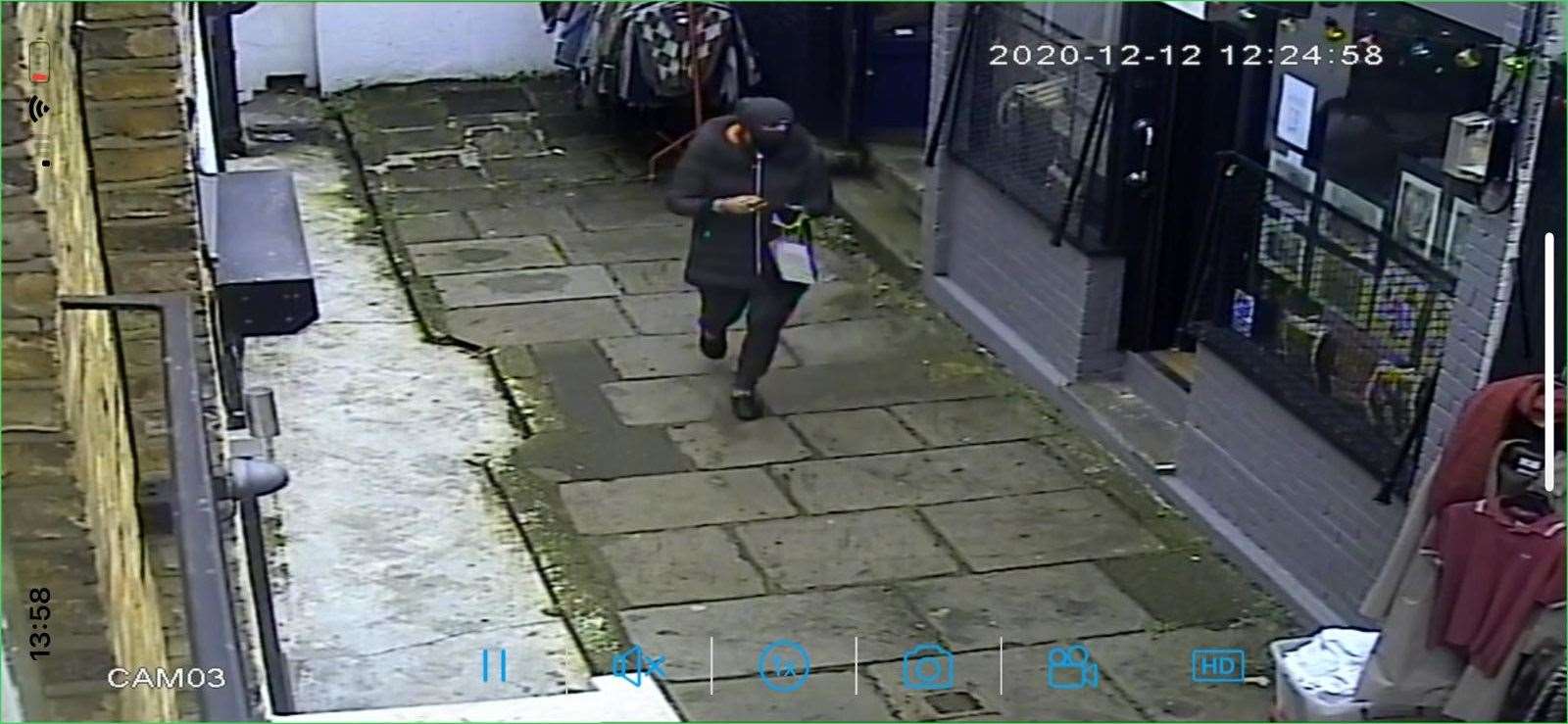 The suspected watch thief caught on CCTV (Metropolitan Police/PA)