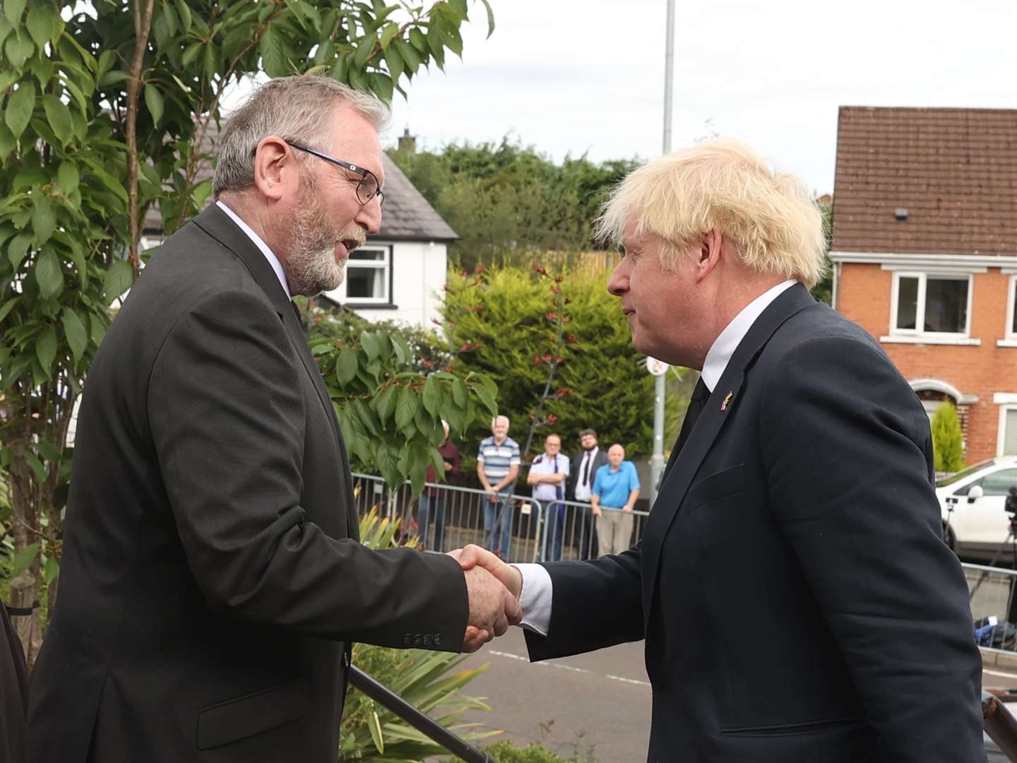 UUP leader Doug Beattie (left) greets Prime Minister Boris Johnson at Monday’s funeral (Liam McBurney/PA)
