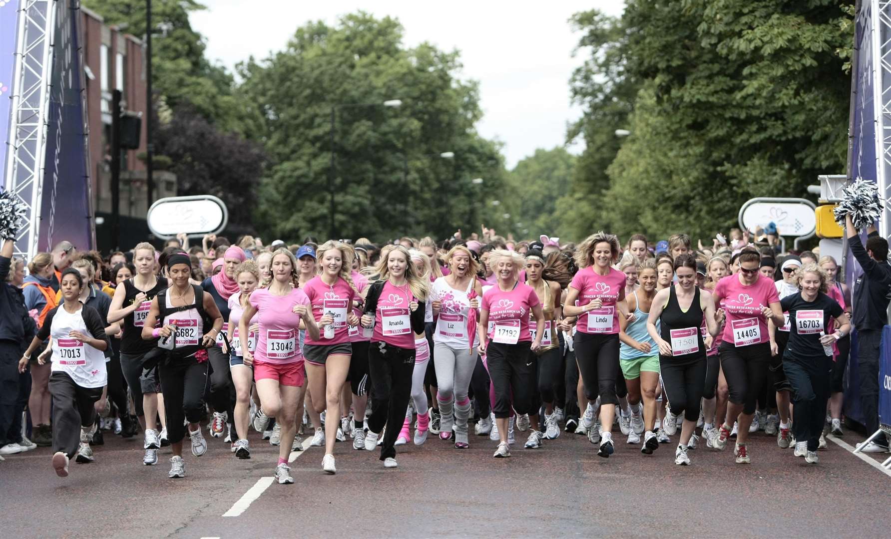 Women set off during Cancer Research UK’s Race for Life (Carl Court/PA)