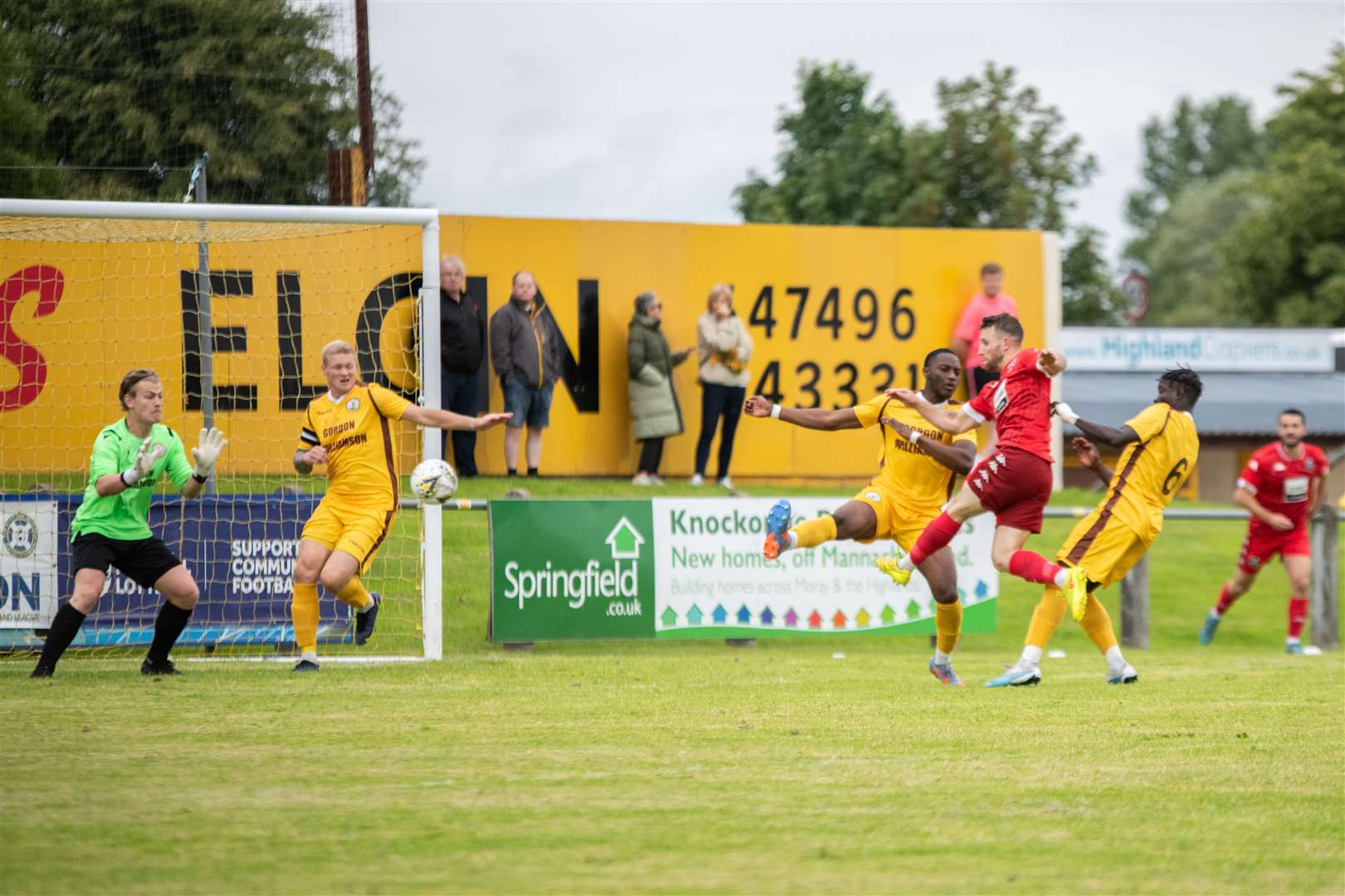 Adam Forde opens the scoring in the first minute for the visitors. ..Forres Mechanics FC vs Pollok FC - Pre-Season Friendly at Mosset Park, Forres. ..Picture: Daniel Forsyth..
