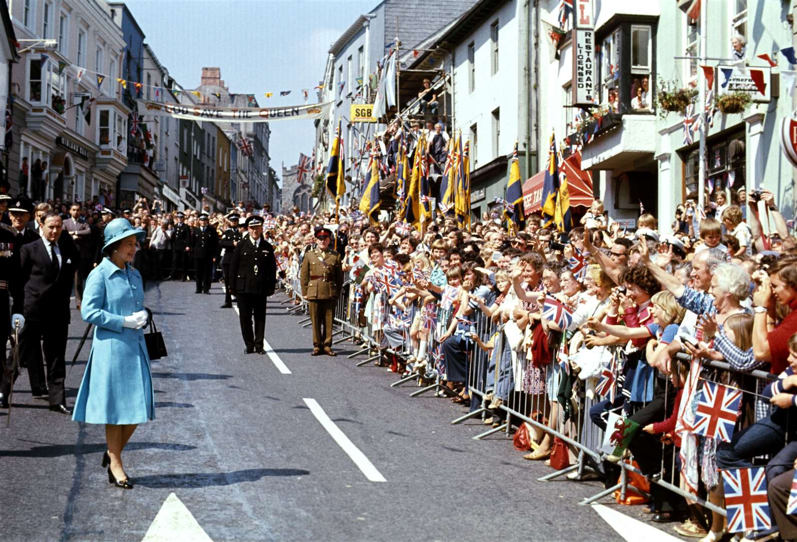 Queen Elizabeth II on a walkabout in 1977 in Haverfordwest, Pembrokeshire, Wales. The Queen’s 1977 Silver Jubilee saw millions celebrating her reign at street parties across the country and the affection shown by crowds was a surprise even to the Queen (Ron Bell/PA)