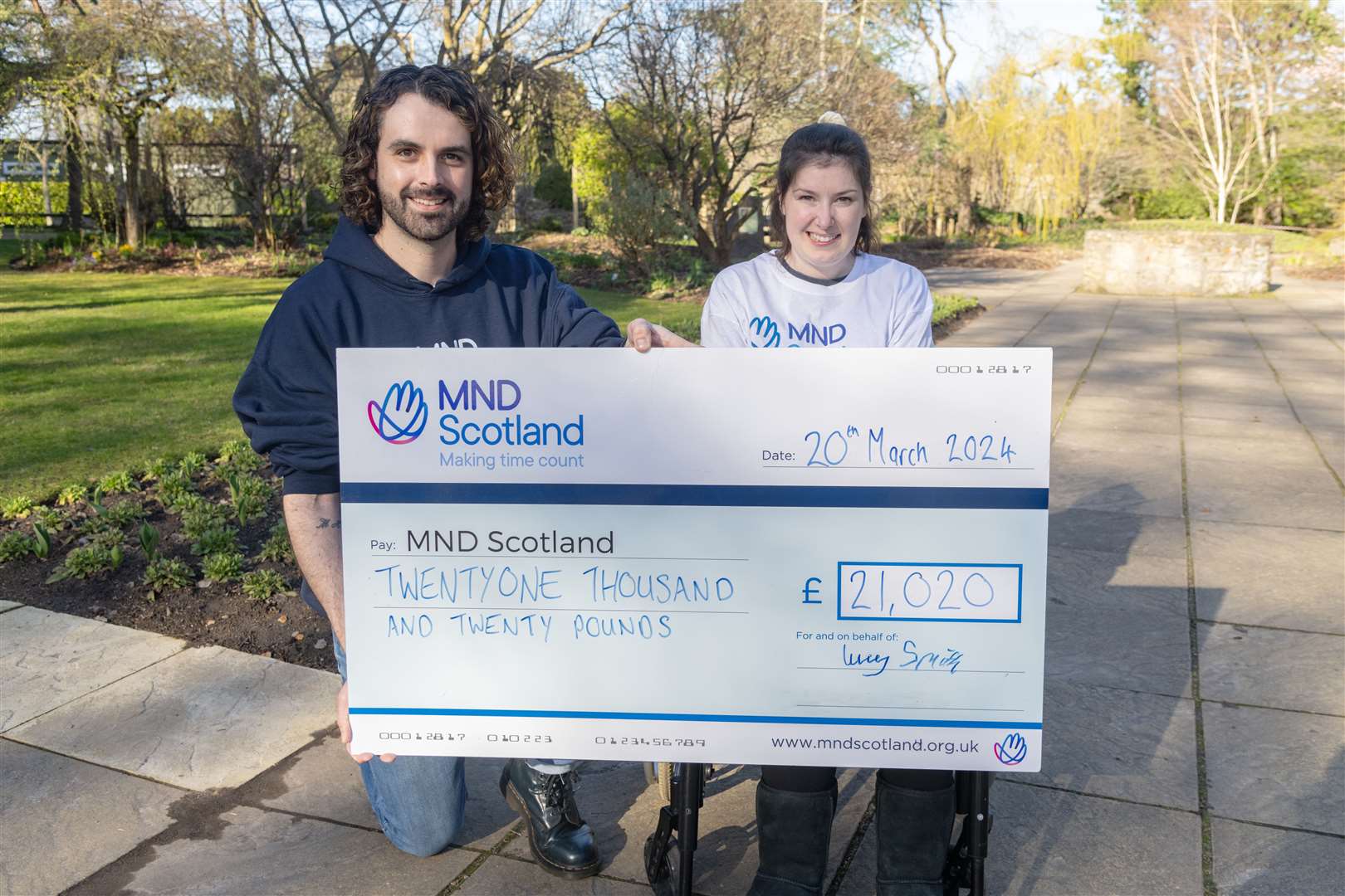 Lucy Smith with Jonathan Mitchell from MND Scotland.