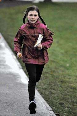 Shauna Perry came 3rd in the primary schools race