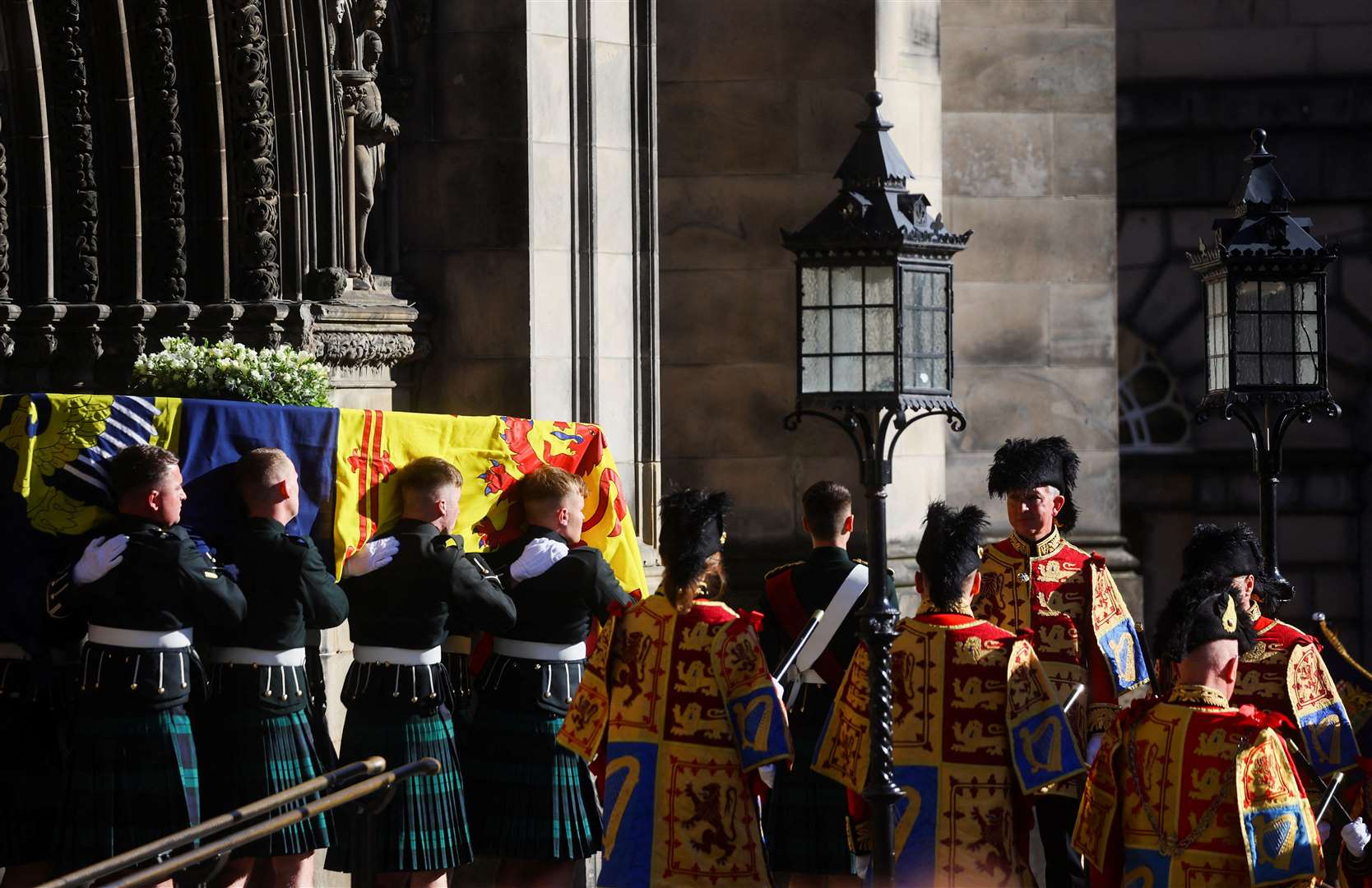 Pallbearers carry the coffin of Queen Elizabeth II from St Giles’ Cathedral (Kai Pfaffenbach/PA)